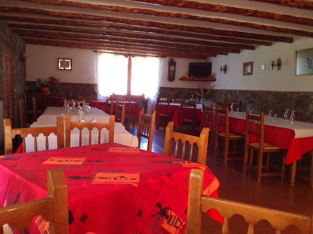 Pension Pallaruelo Saravillo ภายนอก รูปภาพ