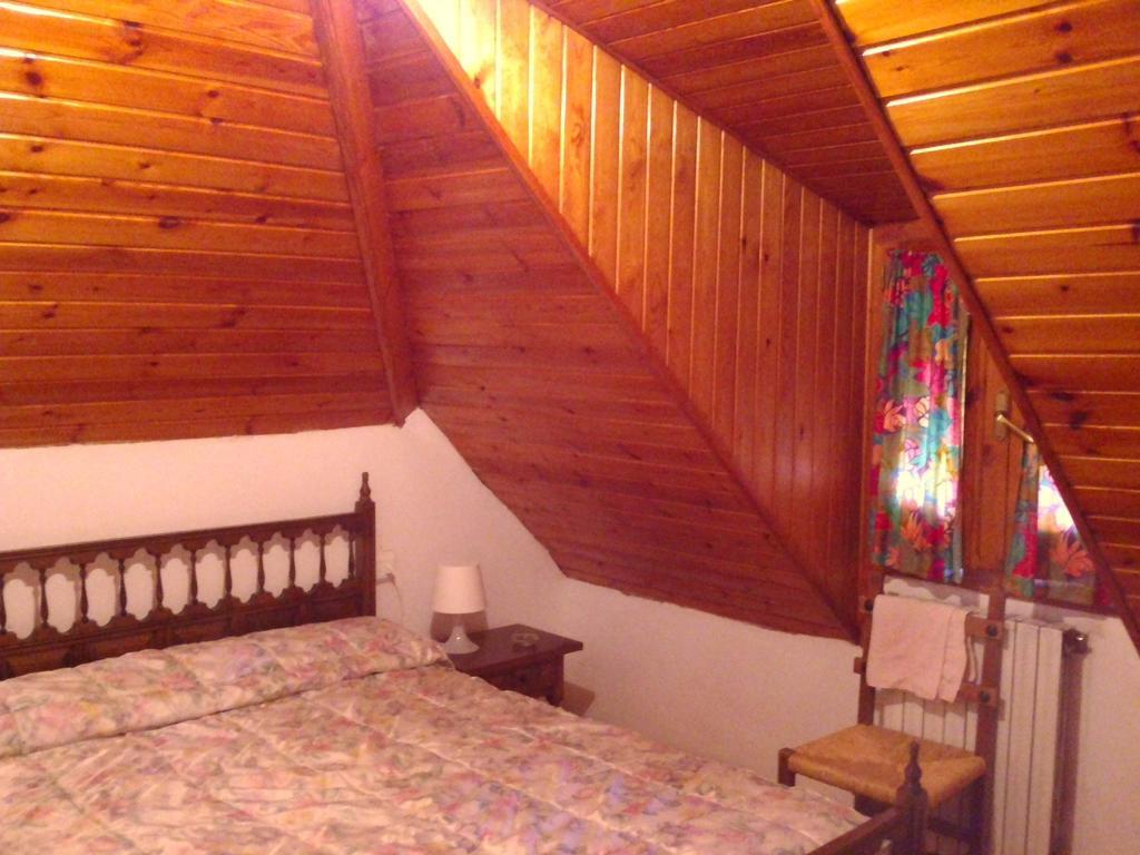 Pension Pallaruelo Saravillo ภายนอก รูปภาพ