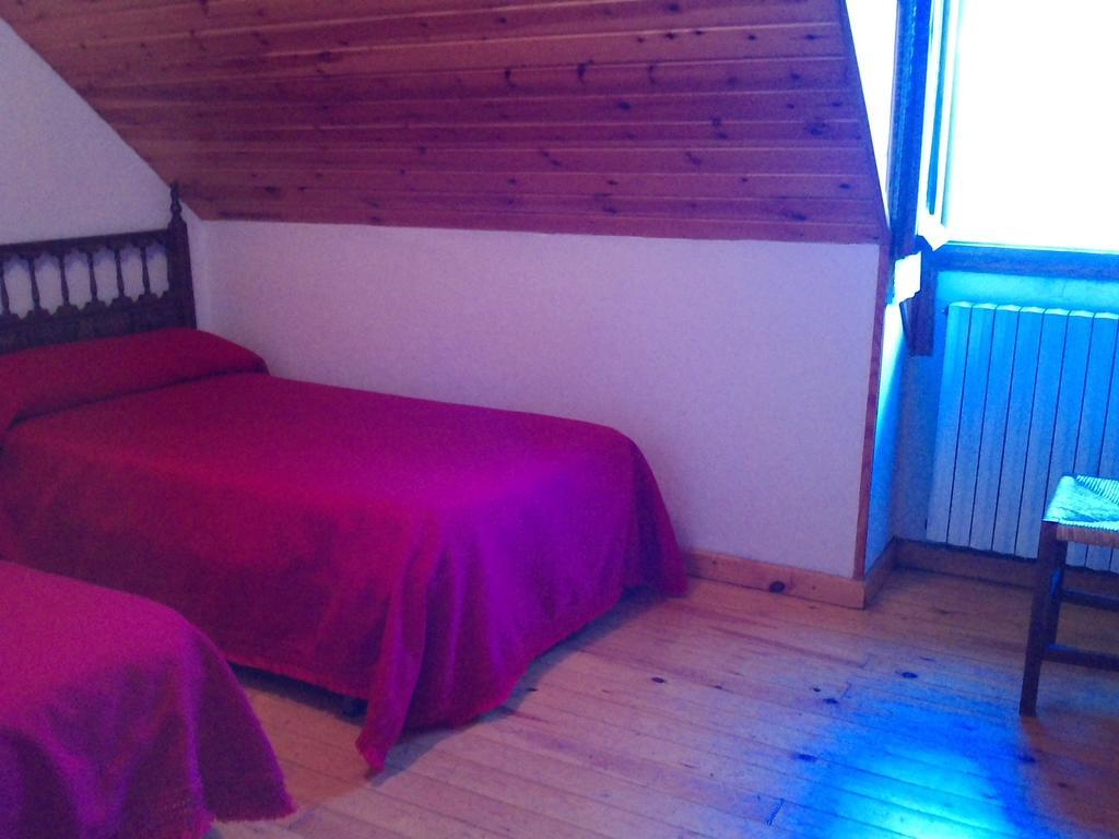 Pension Pallaruelo Saravillo ห้อง รูปภาพ